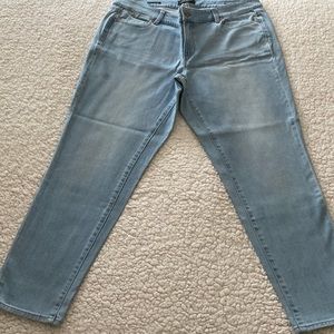 Talbots Woman’s Boyfriend jeans size 14W light Denim . Used . Great condition